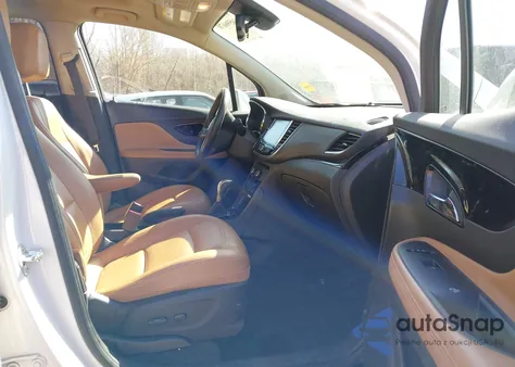 2017 Buick Encore Essence z USA, uszkodzony, nr VIN KL4CJCSB8HB023448